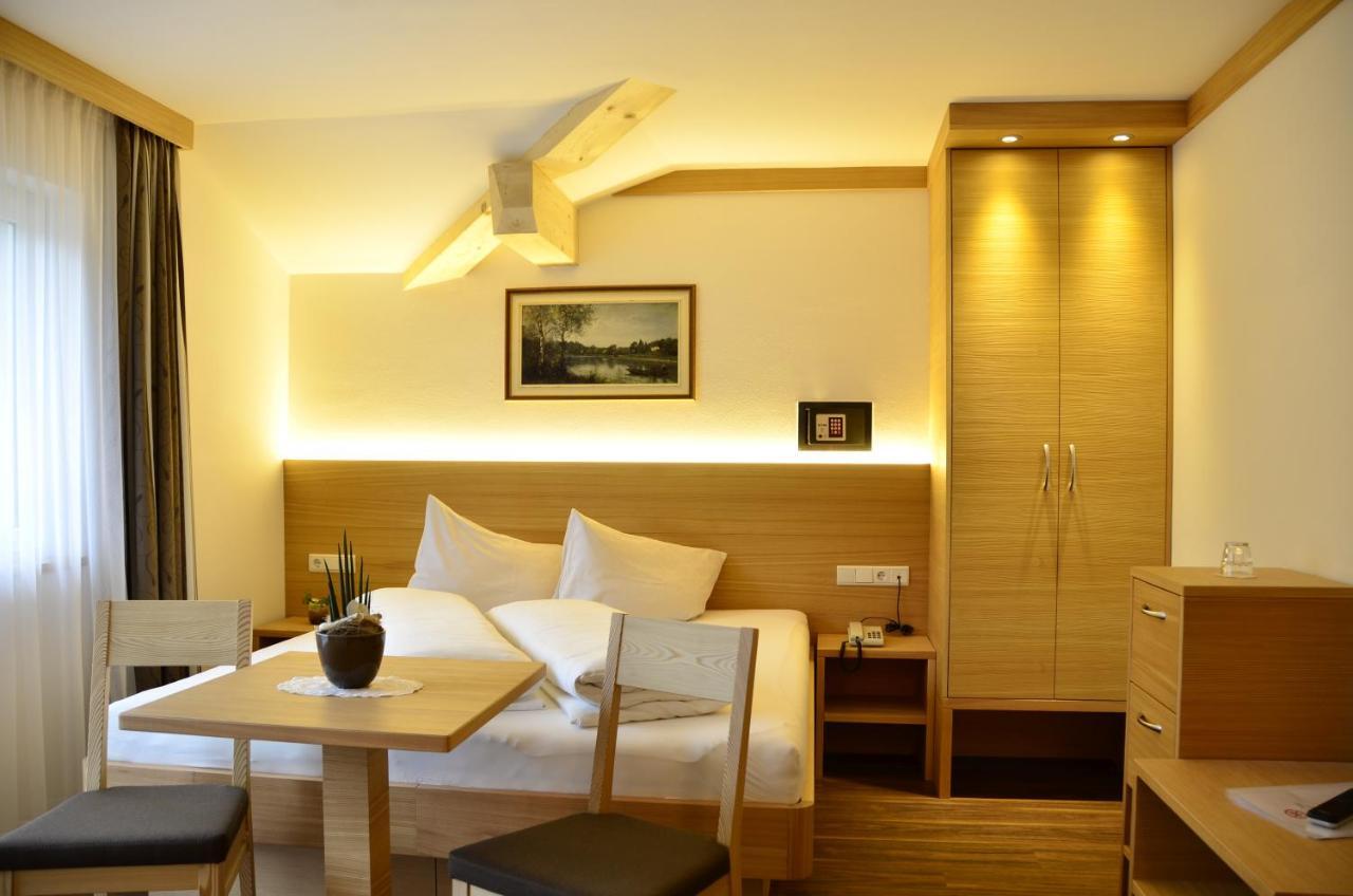 Garni Flurida Bed and Breakfast Σέλβα ντι Βαλ Γκαρντένα Εξωτερικό φωτογραφία
